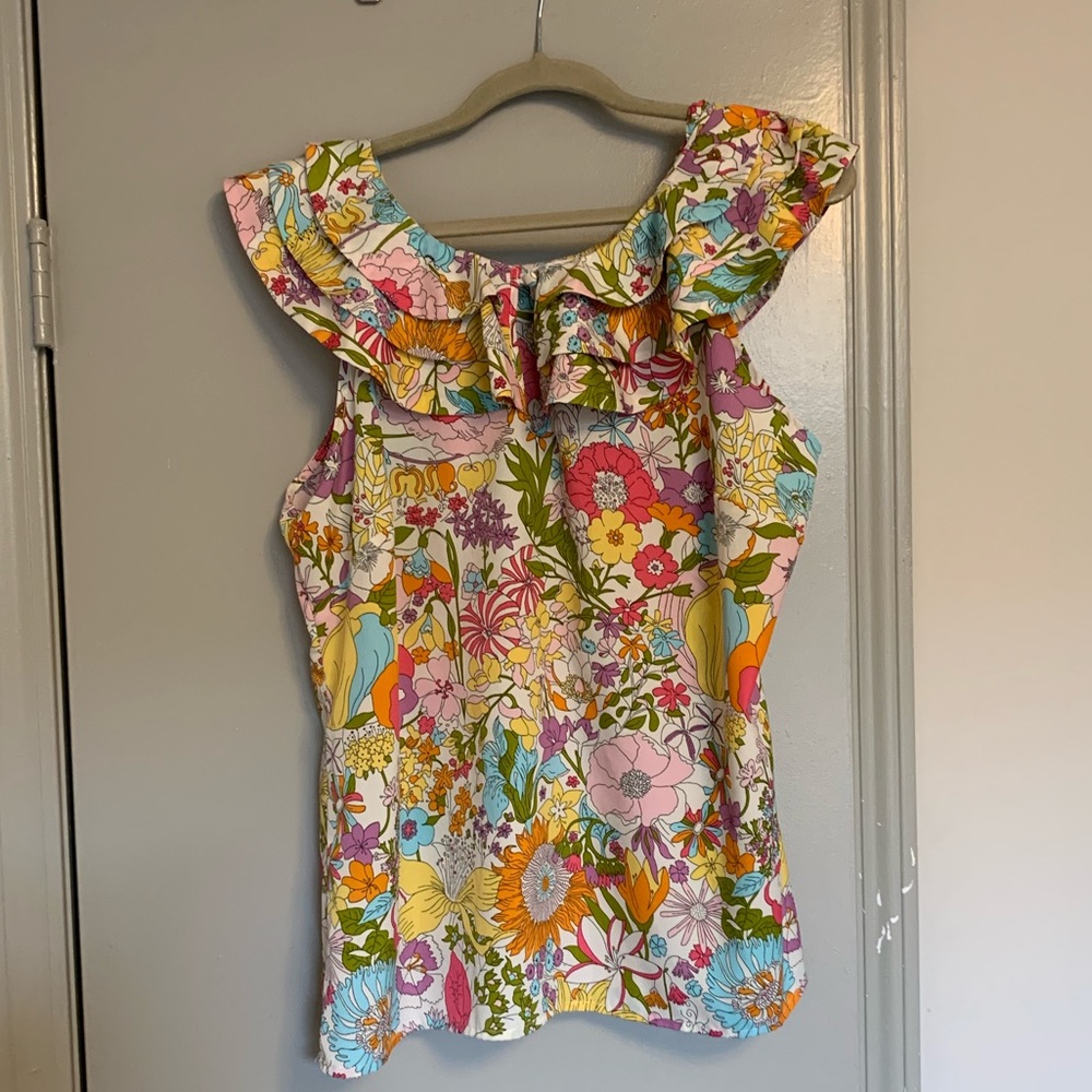 Floral ruffle blouse- size XL!
